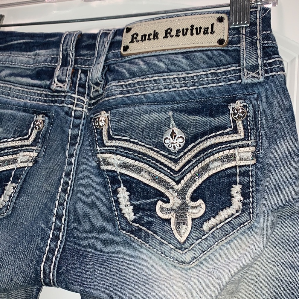 ROCK REVIVAL BRAND NEW SIZE 25 DONNA CAPRI WORN LOOK JEANS - Picture 2 of 9